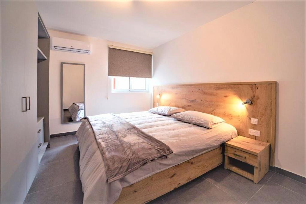 Isky Apartments Gzira Екстер'єр фото
